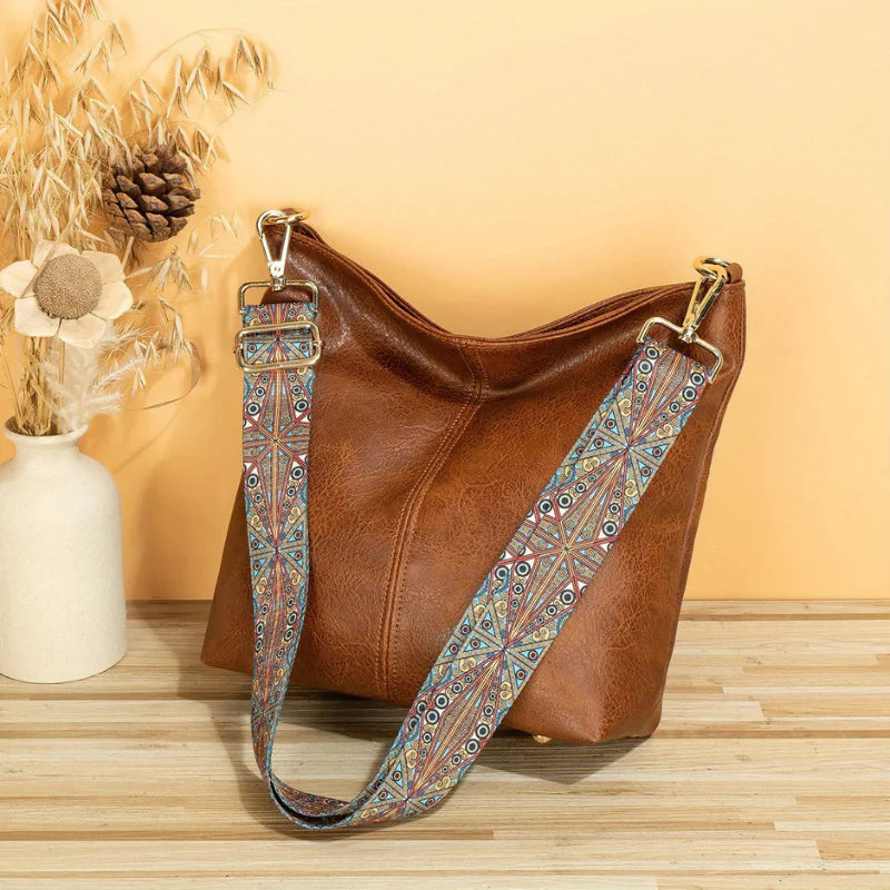 Bolsa Tiracolo de Couro Carmesim Feminina - FemmeBelle